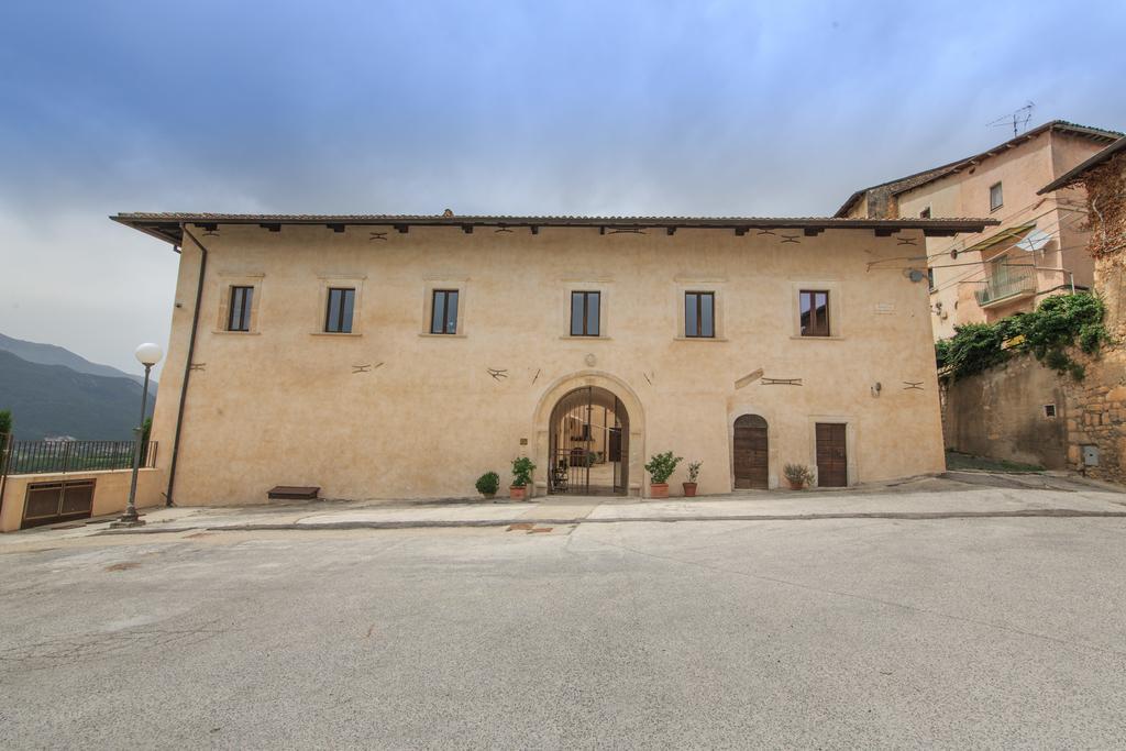 Casa Rosati Hotel Fontecchio Exterior photo